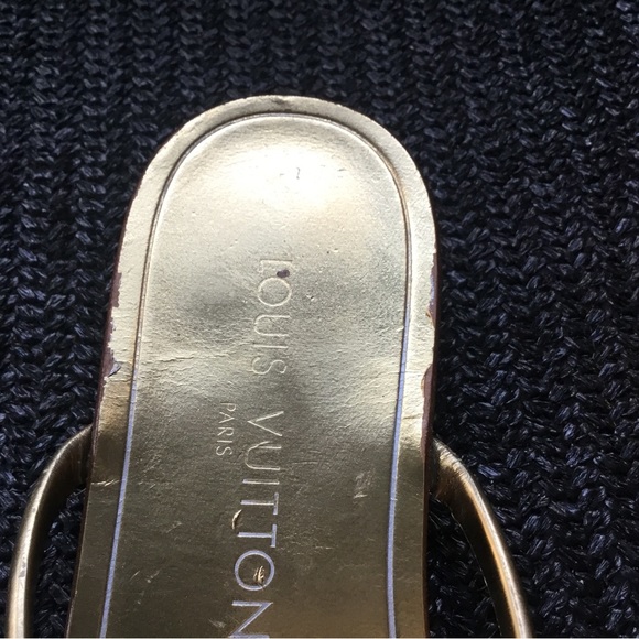 Louis Vuitton Gold Bow Sandals size 37 - Picture 15 of 15